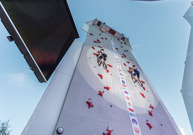 speed climbing on Chamonix