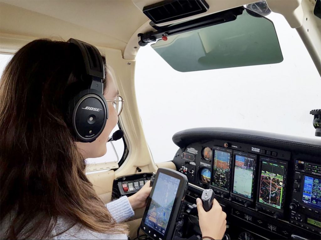 zara rutherford in cockpit