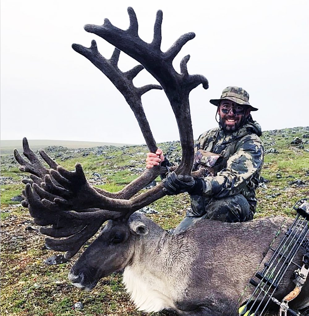 Caribou hunting online