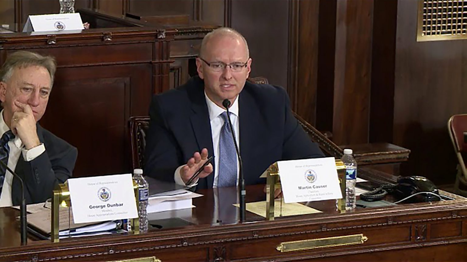 New Pennsylvania Bill Would Decriminalize Automatic Knives