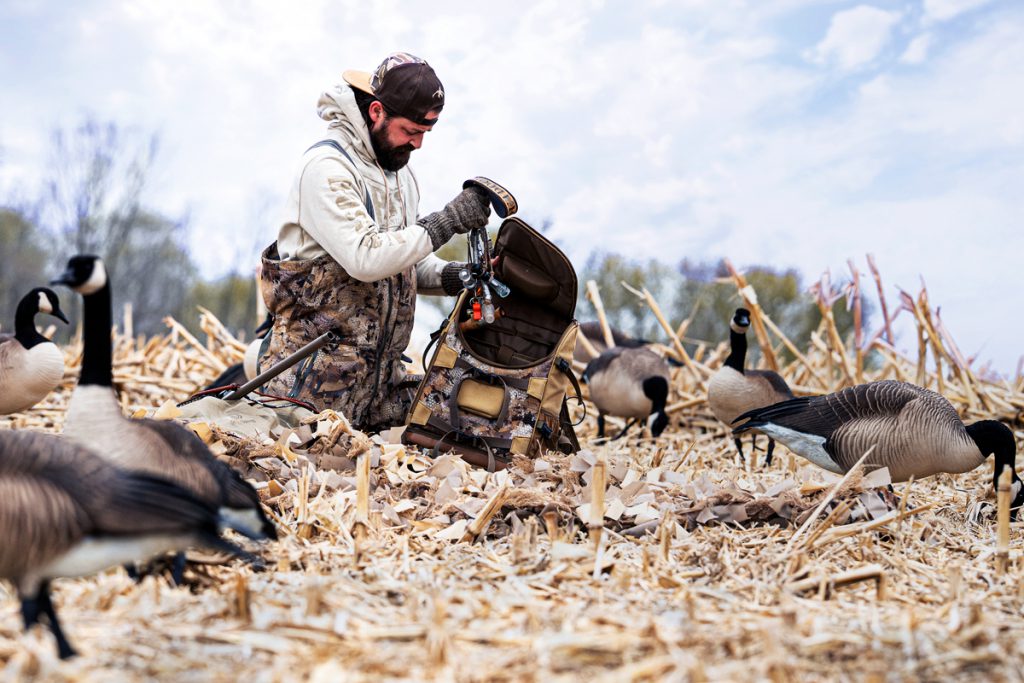 Cold Weather Duck Hunting Gear That Will Keep You Warm and Shooting