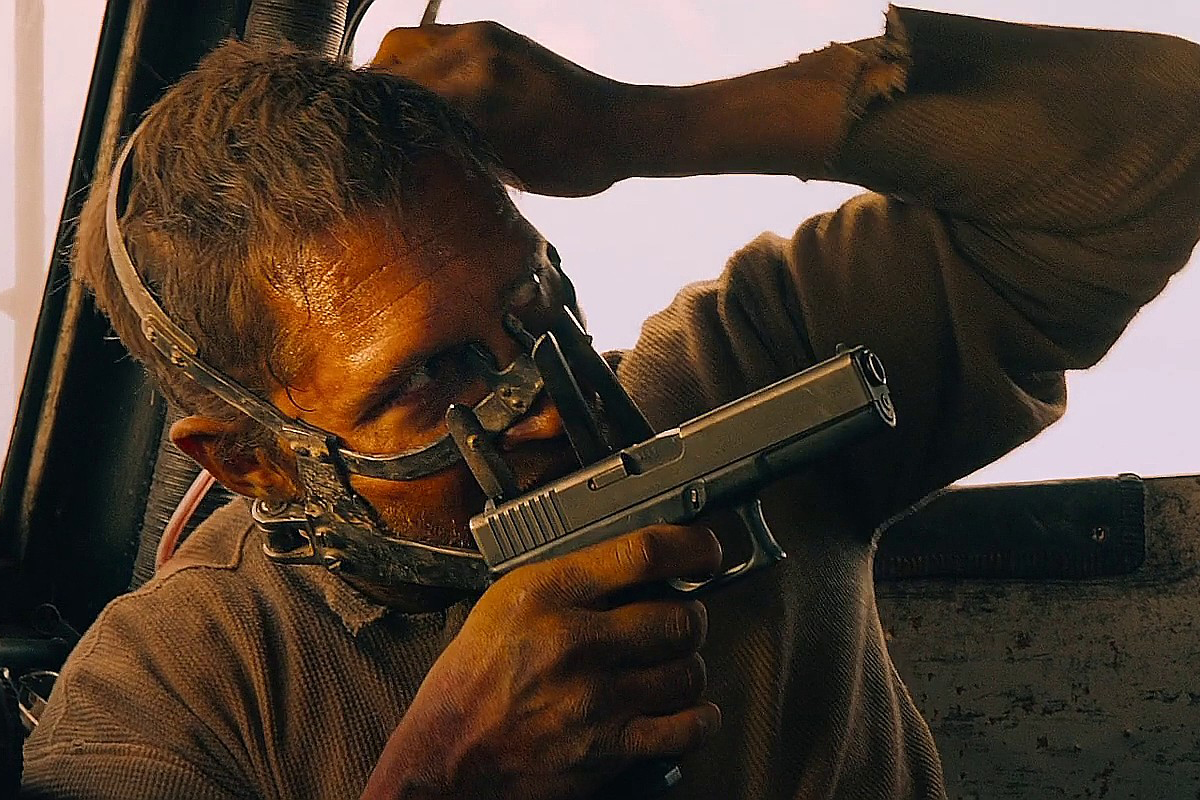 glock 17 mad max