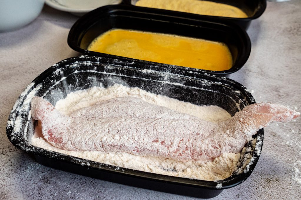 How To Make a Perfect Bowl of Creamy Grits and Crispy Fish