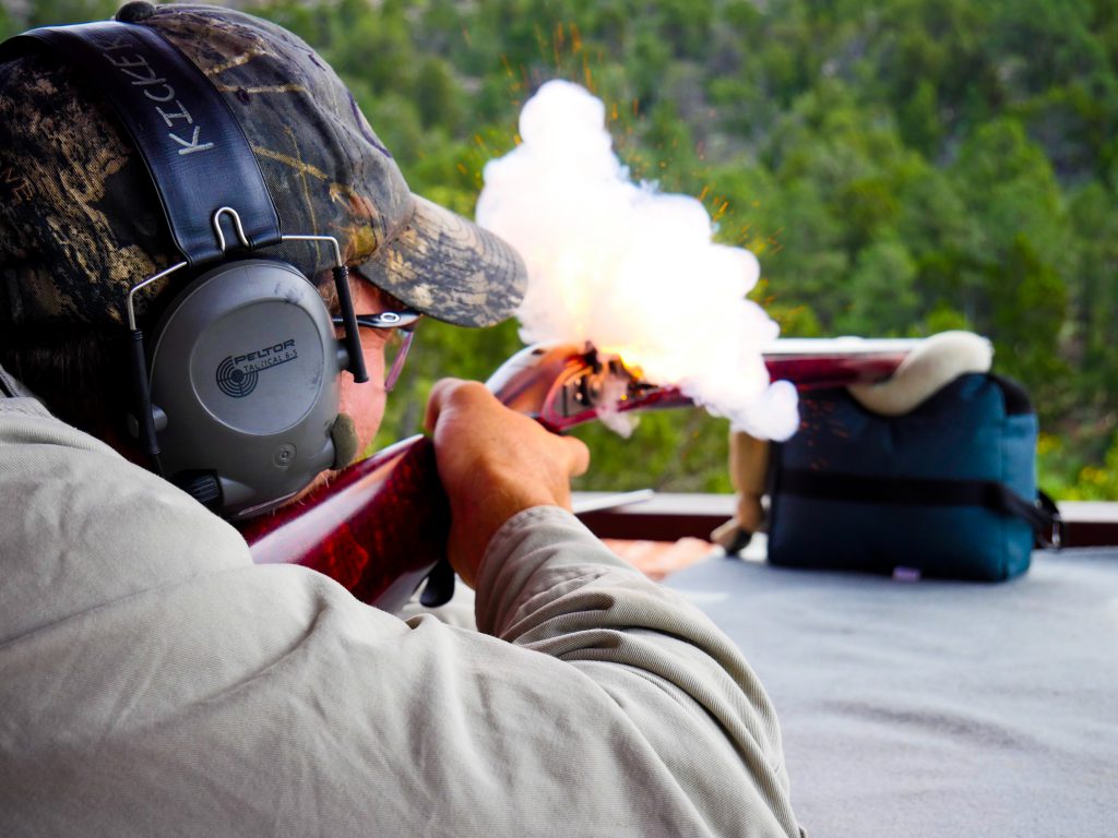 muzzleloader hunting flintlock firing