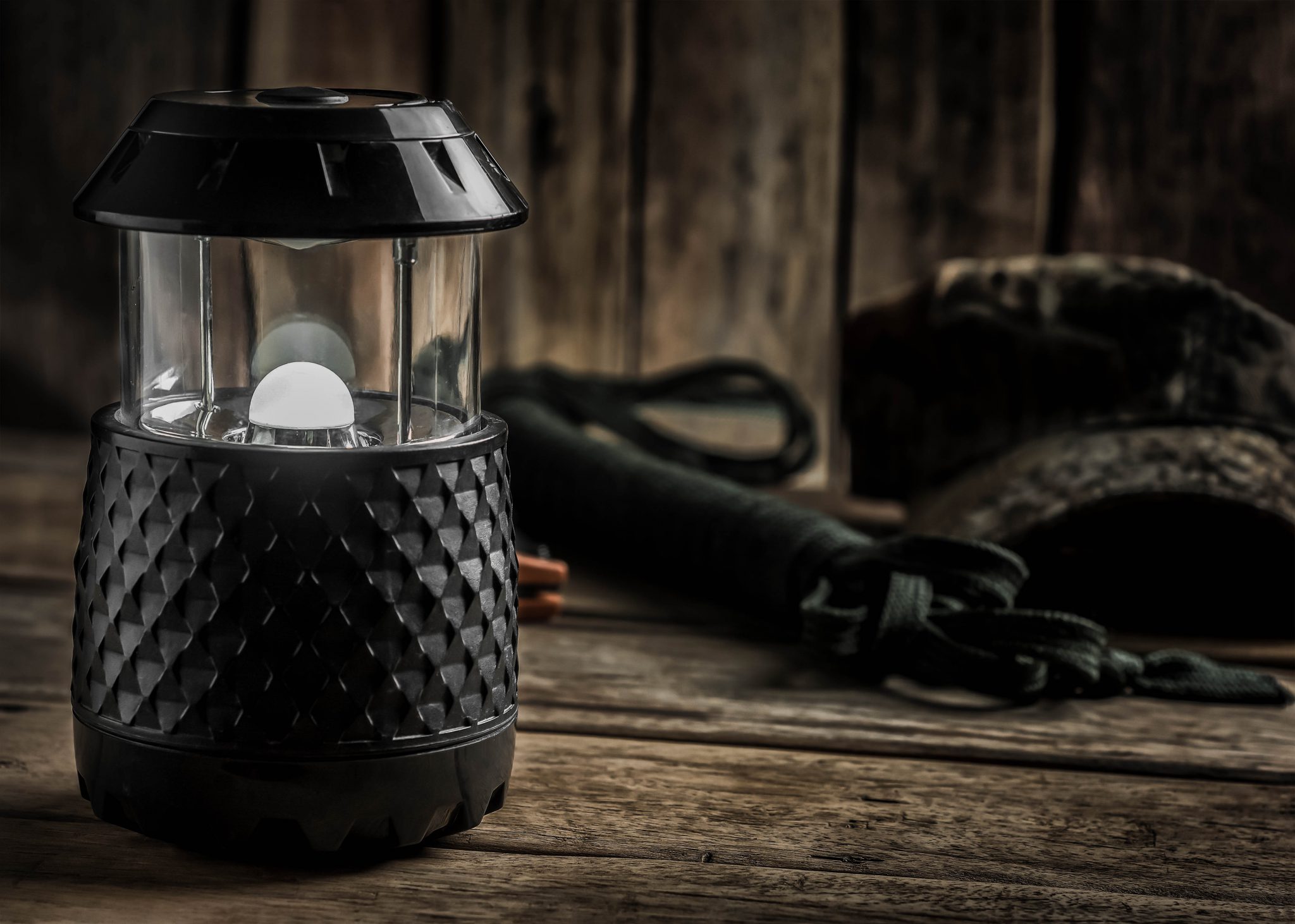 batteries survival lanterns