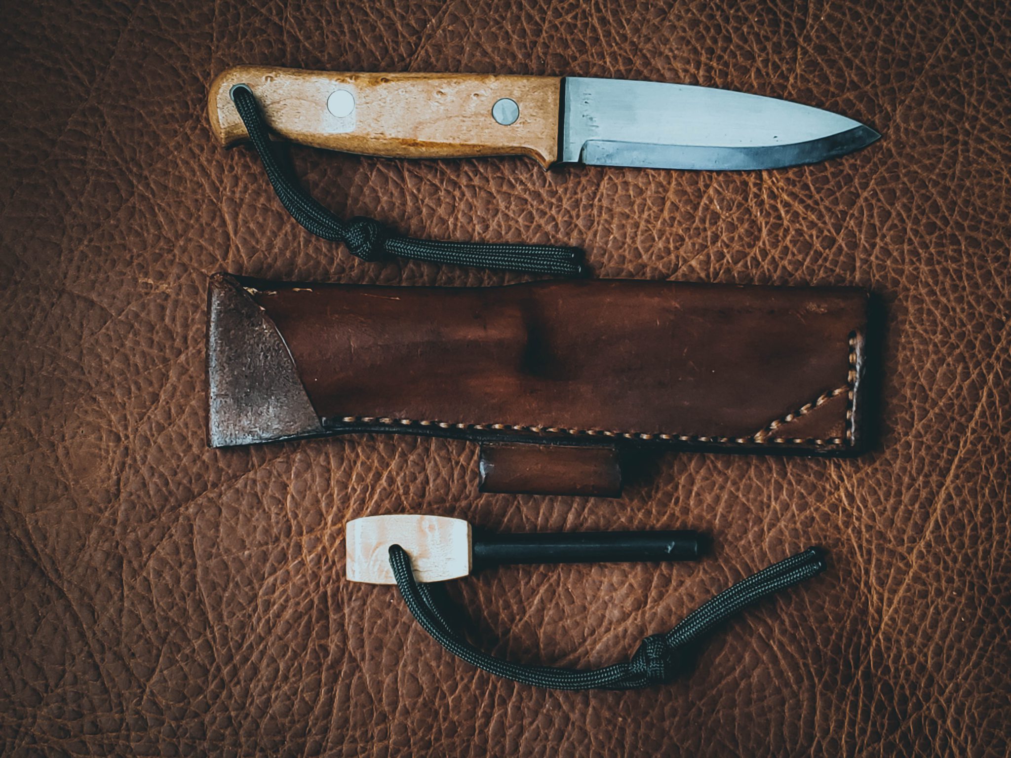 bushcraft blades