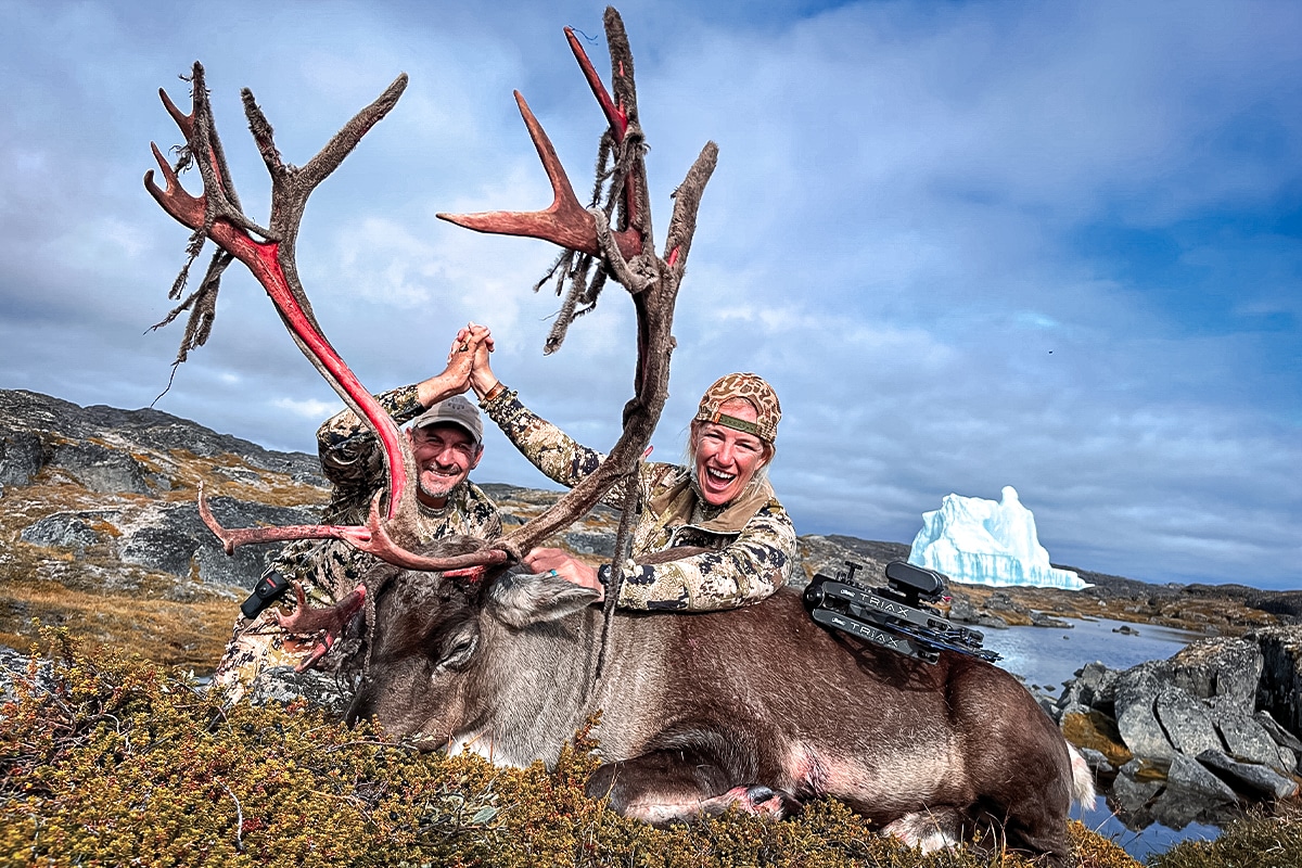 Greenland caribou hunting