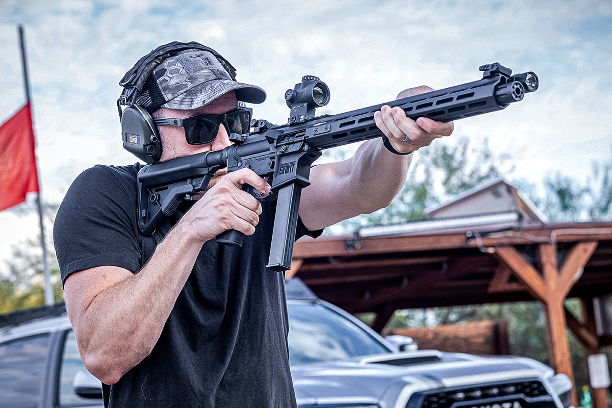 Shooting the Springfield Saint Victor 9mm Carbine at the range