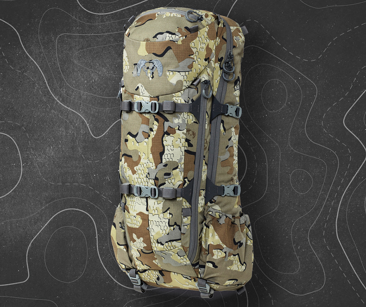 The Pro Venture 2300 is designed for serious scouting missions and day hunts.