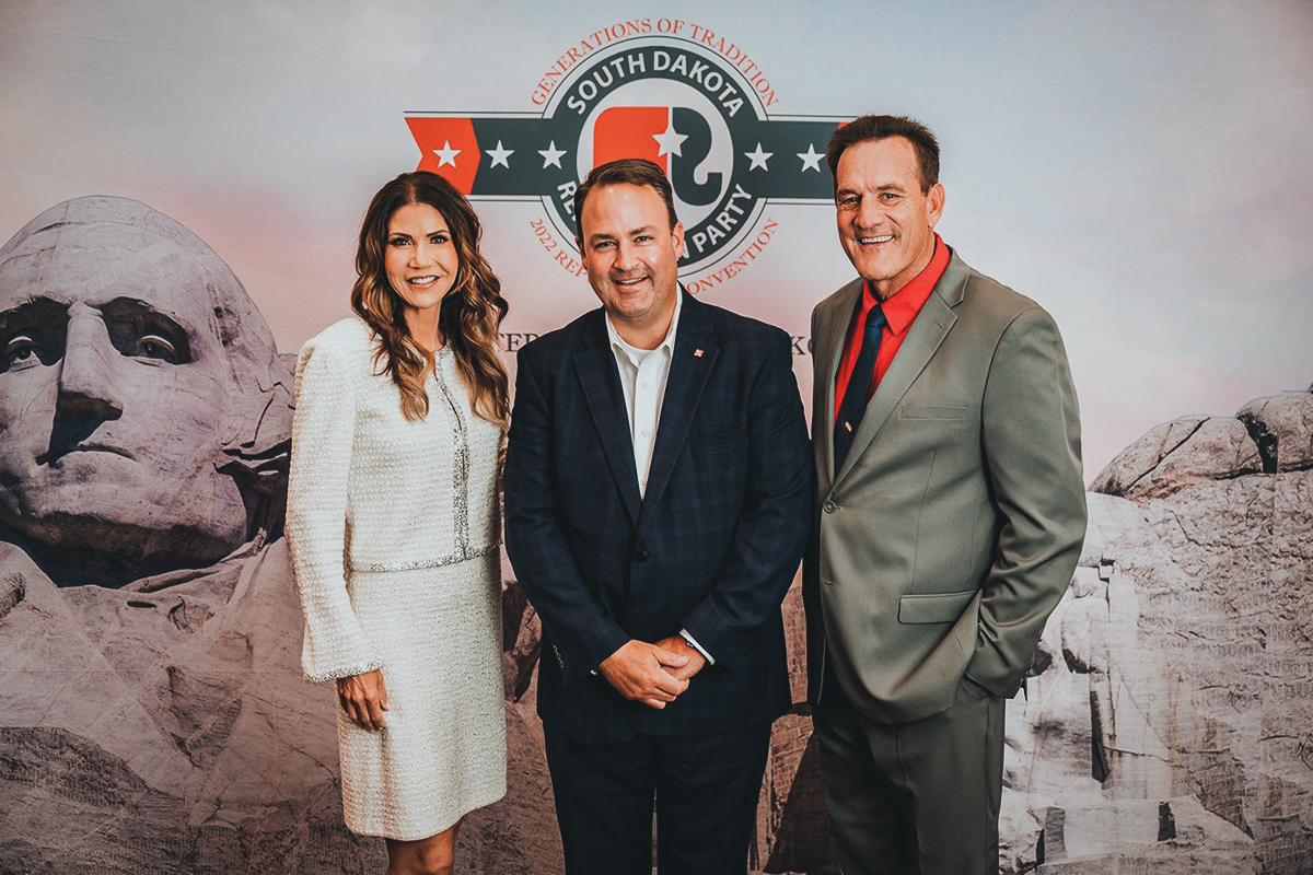 Brandon Maddox with South Dakota Governor Kristi Noem & Lt. Gov Larry Rhoden.