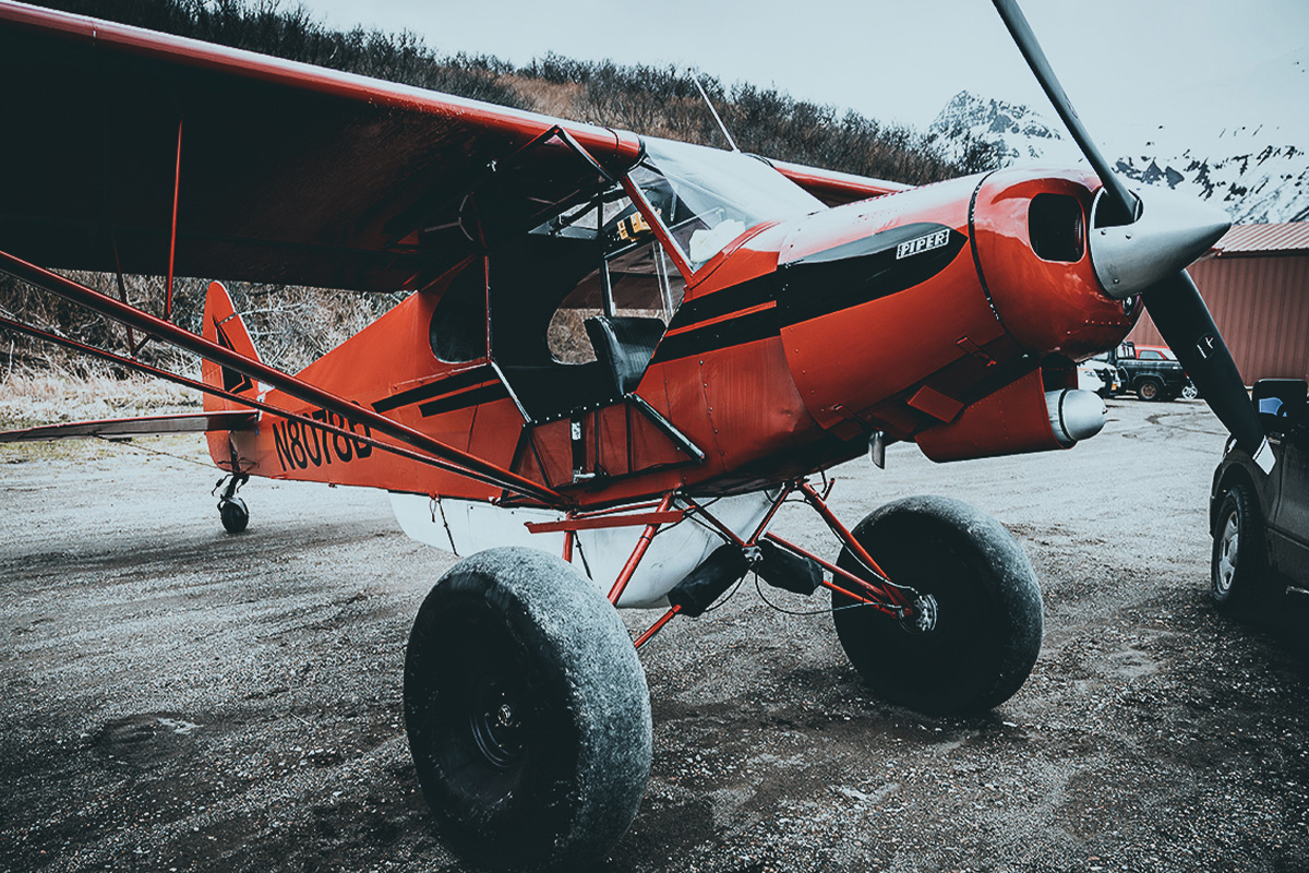 Piper Super Cub bush plane