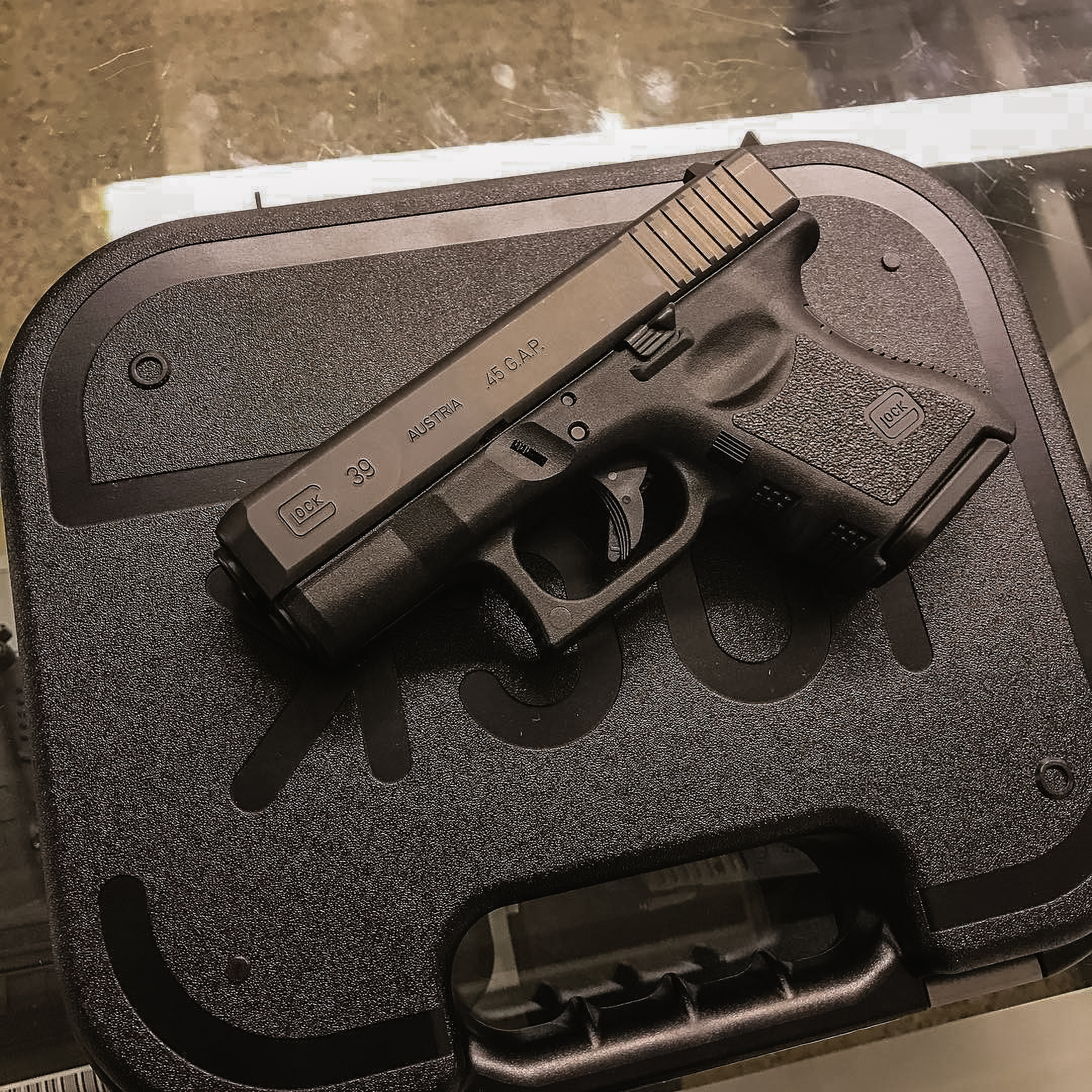 glock 45 calibre compact