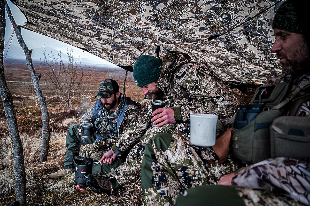 Alaska bear hunt